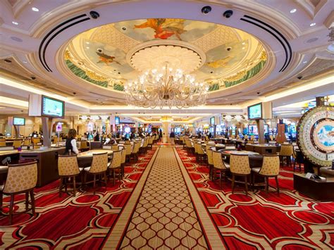 Китайцы строят новые казино и открывают русский ЛасВегас